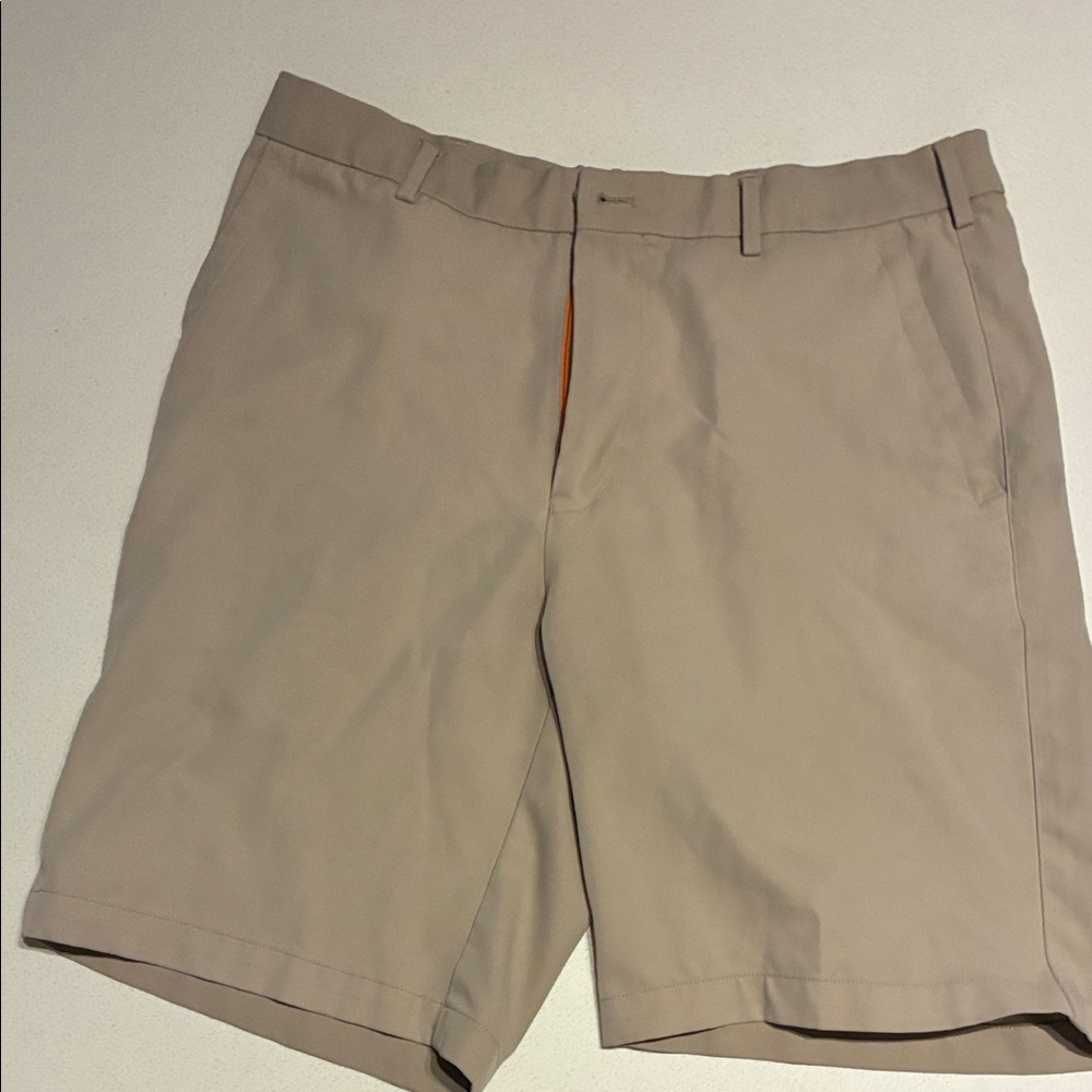 Men's Peter Millar Khaki Golf Shorts